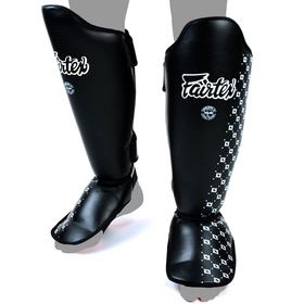 Fairtex SP5 Black Muay Thai Shin Guards