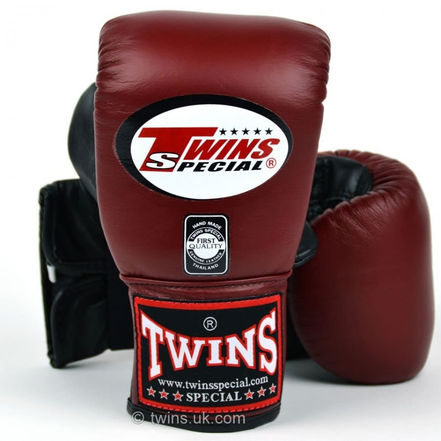 supreme punching gloves